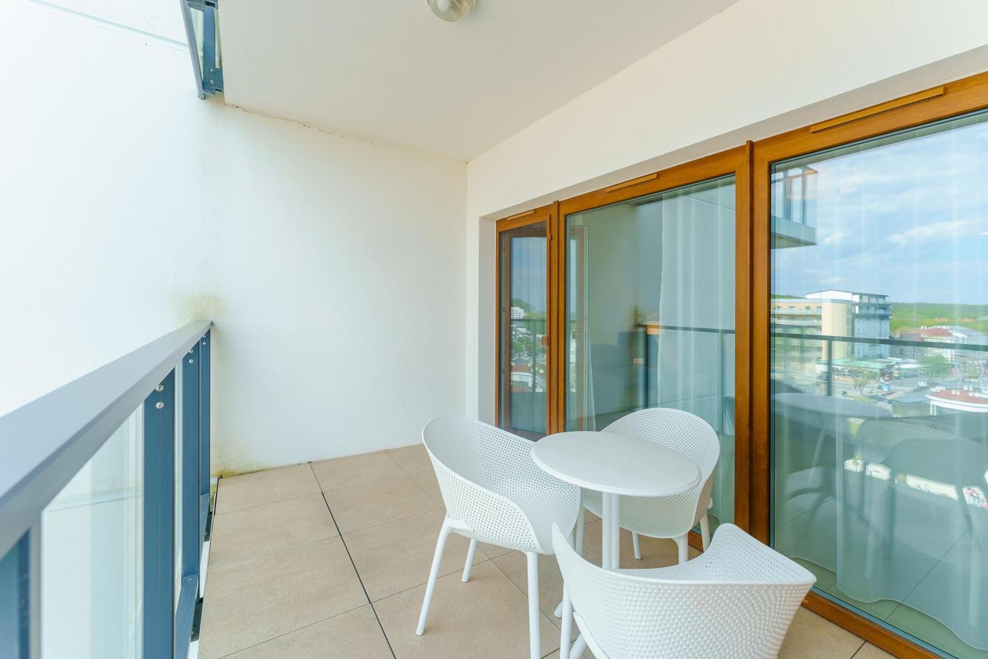 Aquamarina Prima Deluxe Studios With Sea View By Noclegi Renters Miedzyzdroje Exterior foto